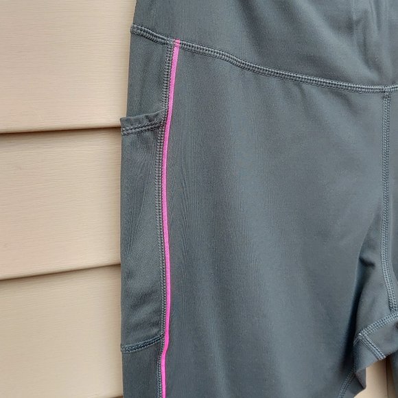 Avia Gray Athletic Leggings Pink Stripe Ribbed Knees Side Pockets Style AVL49159 - Picture 5 of 10